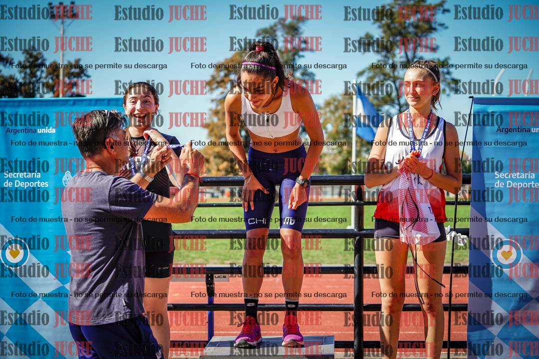 Fotos de algunos podios y extras del torneo