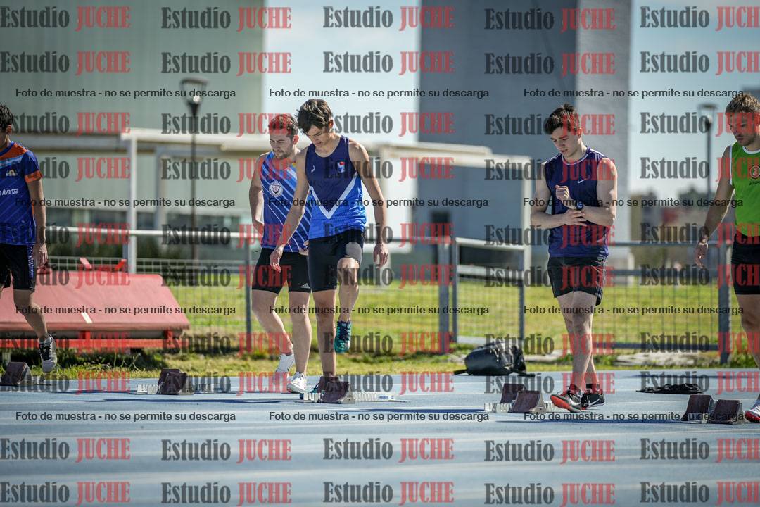 Fotos de los 100 m llanos de varones