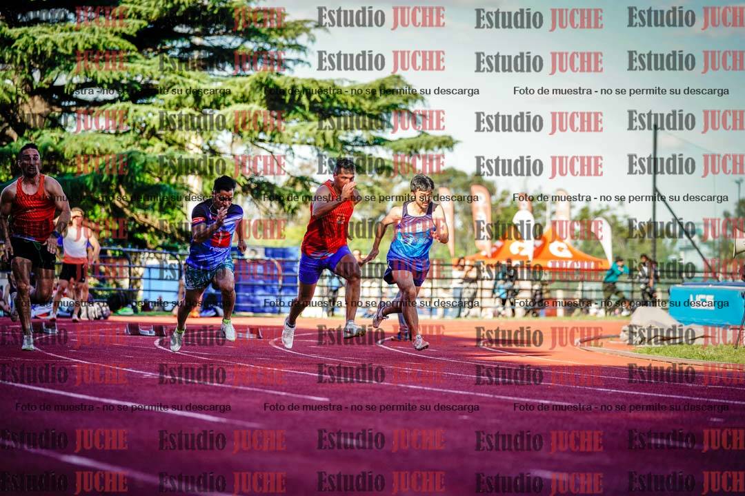 Fotos de los 100 m llanos de varones