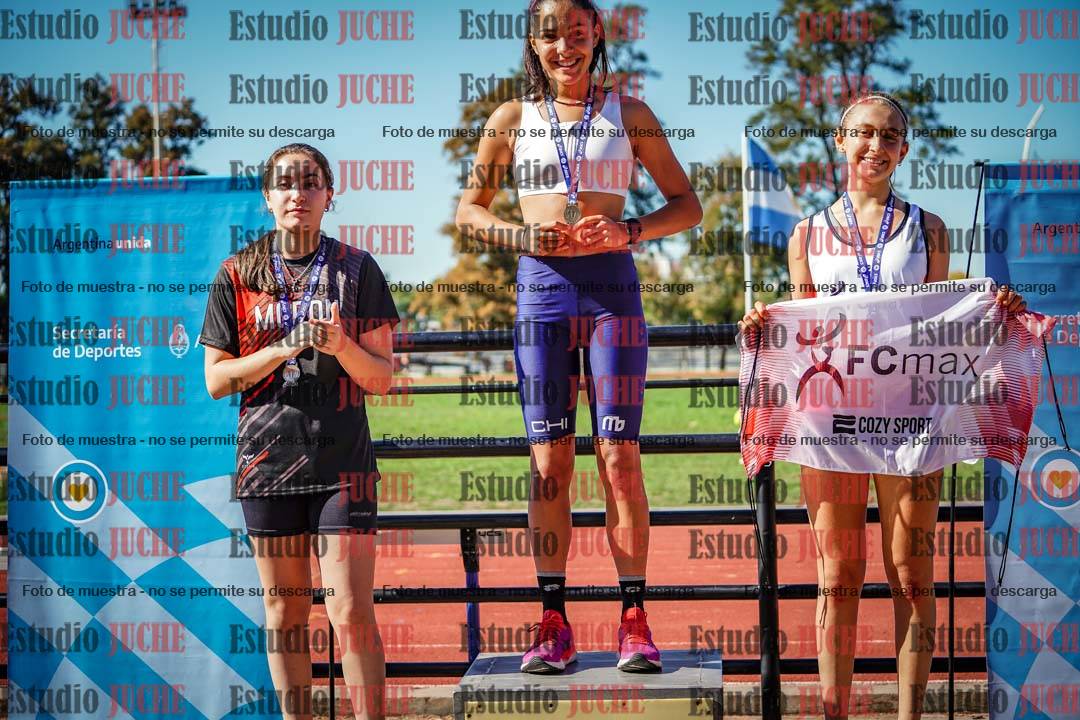 Fotos de algunos podios y extras del torneo