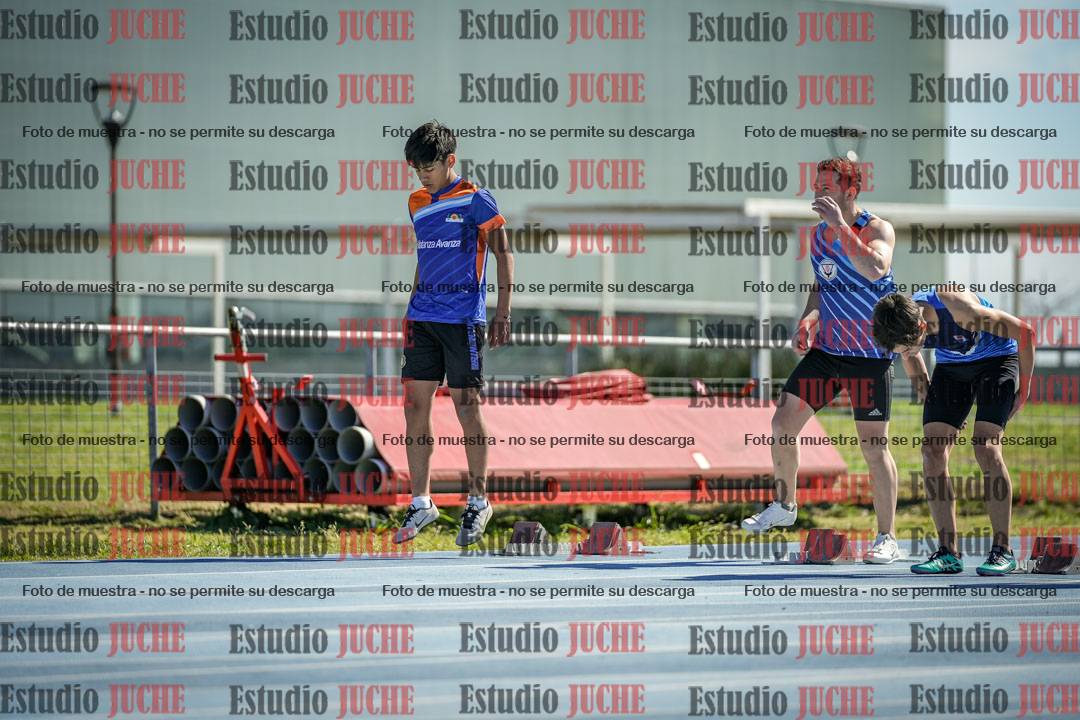 Fotos de los 100 m llanos de varones