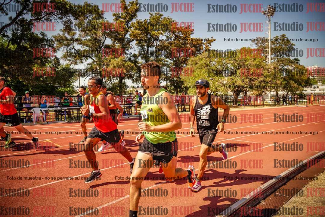 Fotos de los 3000 m llanos de varones