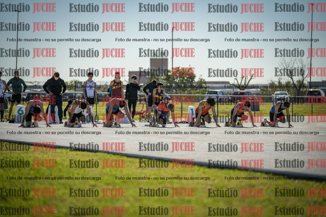 Fotos de los 100 m llanos de varones