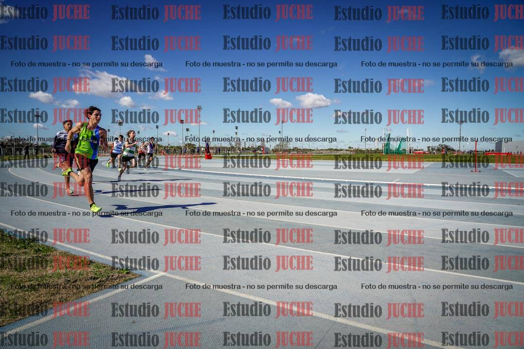 Fotos de los 200 m llanos de varones