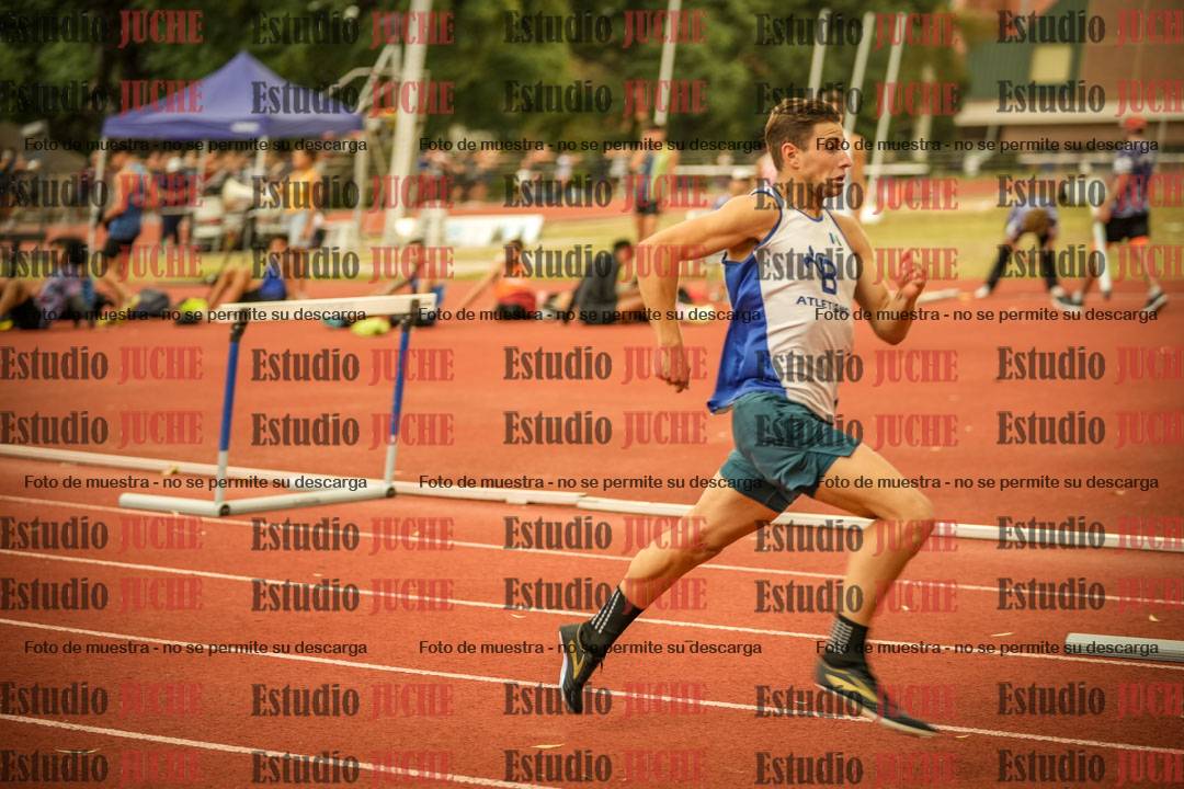 Fotos de los 400 m con vallas de varones