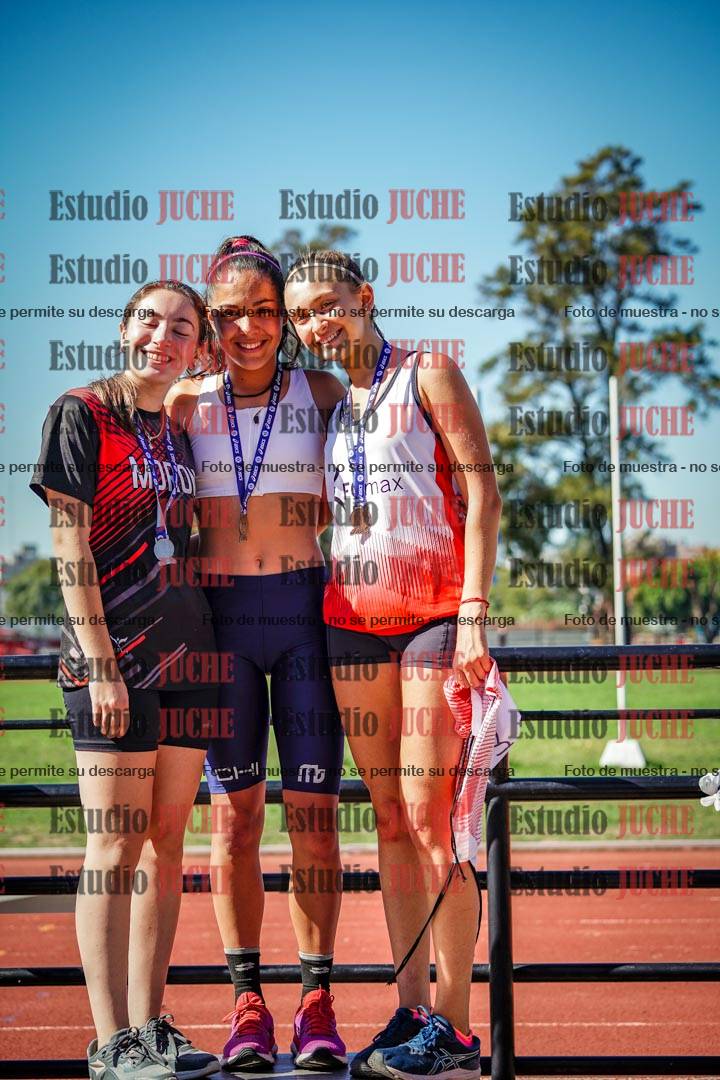 Fotos de algunos podios y extras del torneo