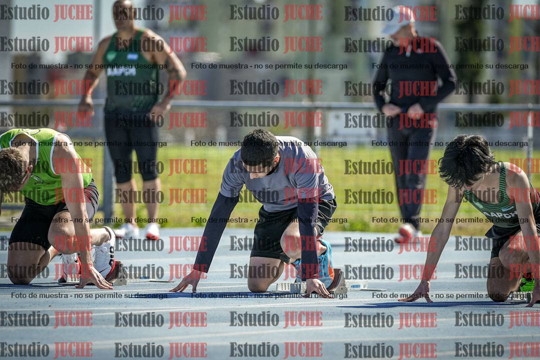 Fotos de los 100 m llanos de varones