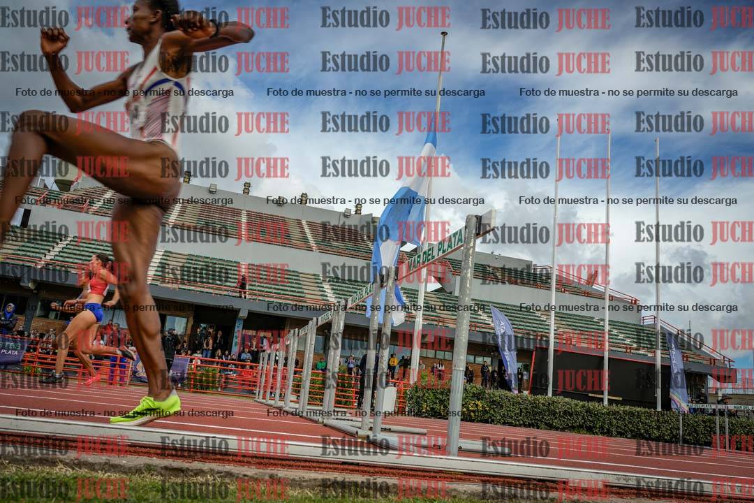 Fotos de los 100 m con vallas de mujeres - FINAL