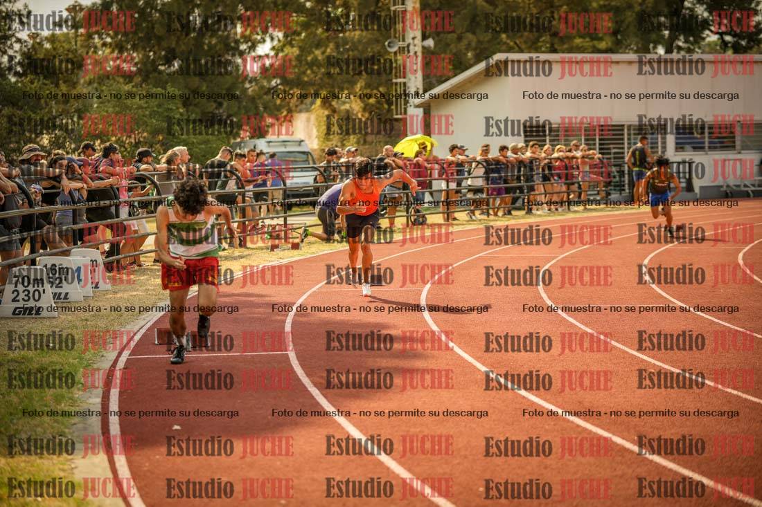 Fotos de los 400 m llanos de varones