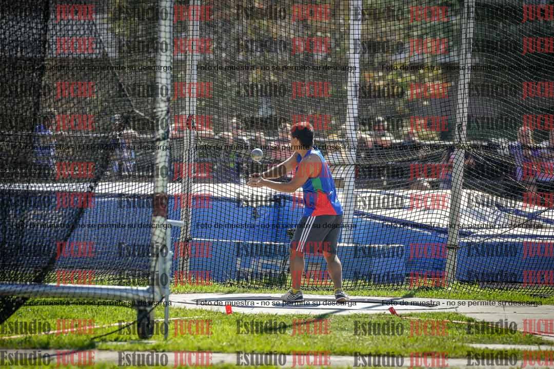 Fotos del lanzamiento de martillo de varones
