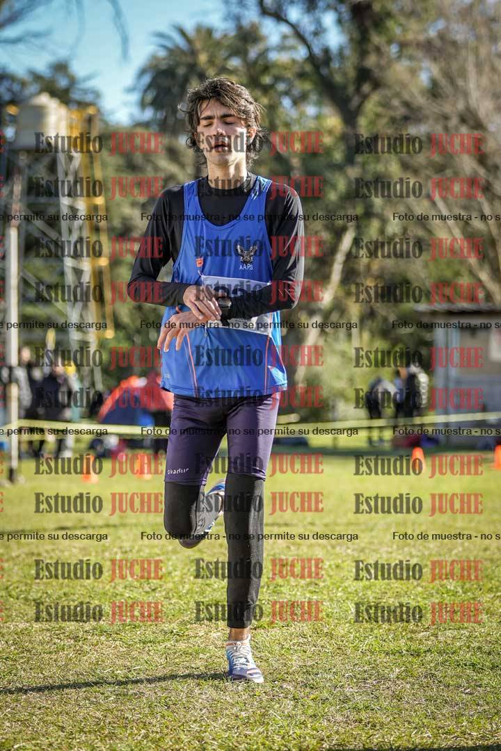 Fotos de la llegada del cross de 6000 m