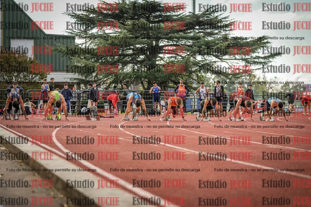 Fotos de los 100 m llanos de varones