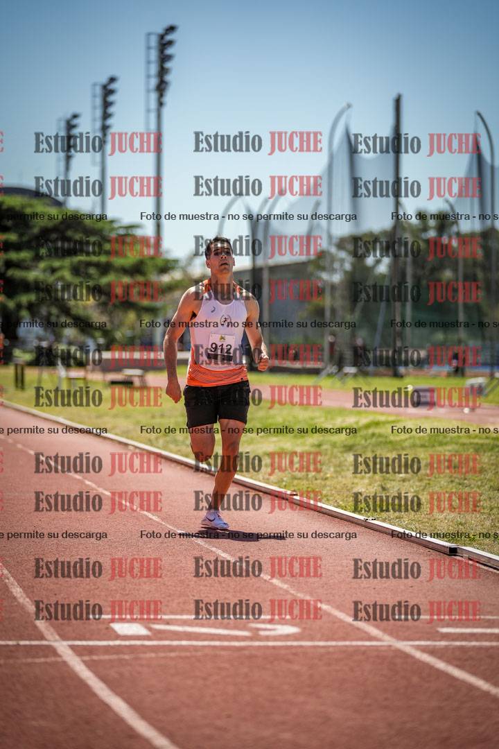 Fotos de los 800 m llanos de varones