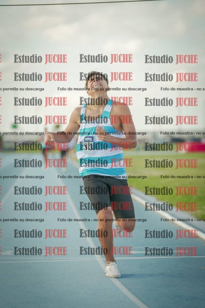 Fotos de los 800 m llanos de varones
