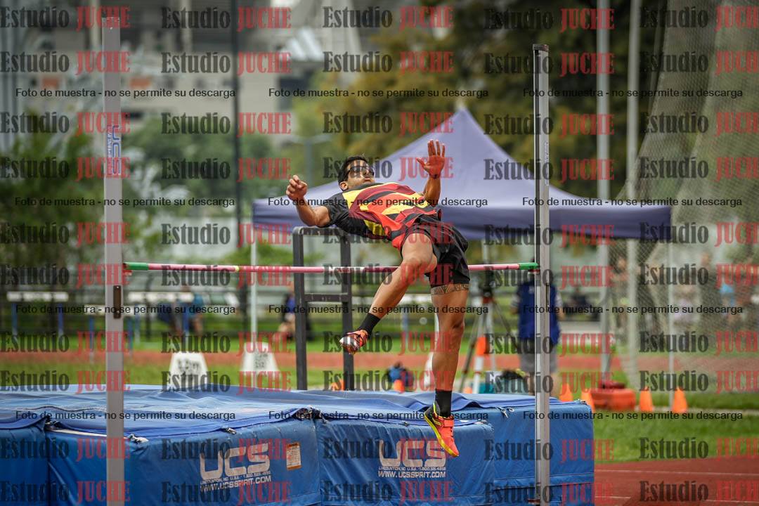 Fotos del salto en alto - grupo 2