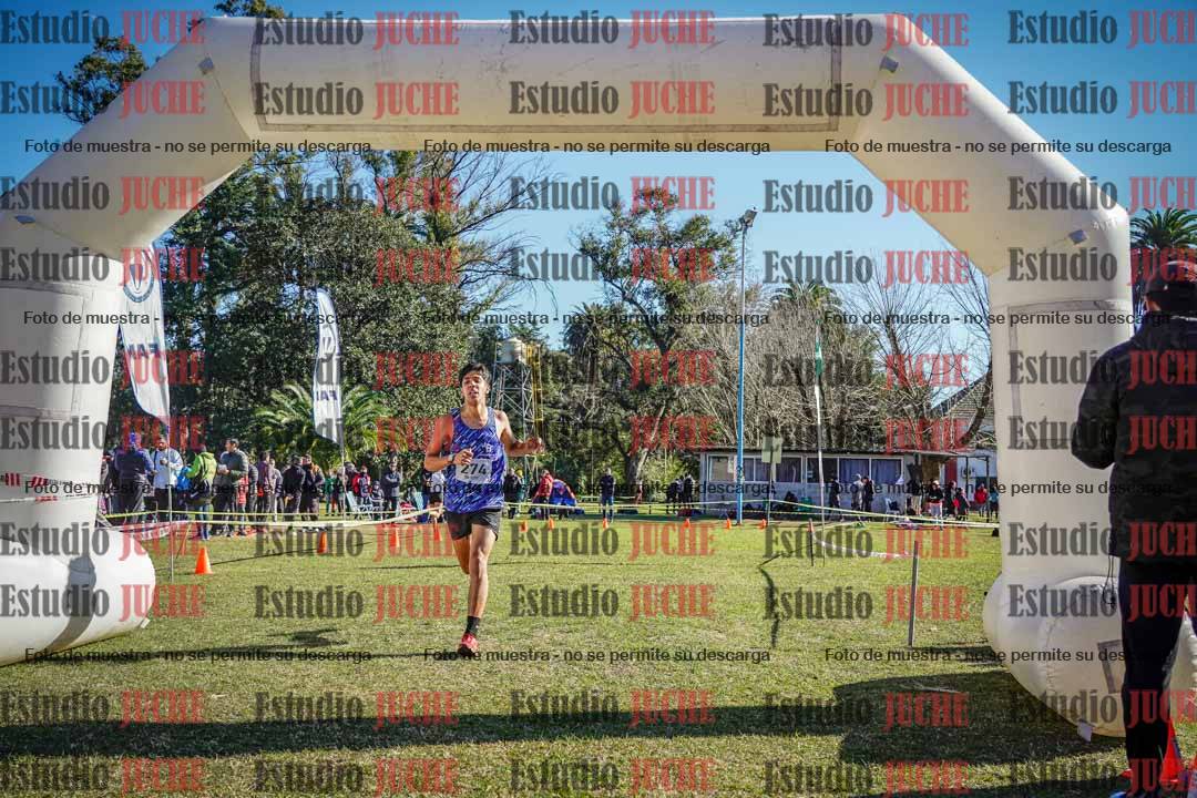 Fotos de la llegada del cross de 6000 m
