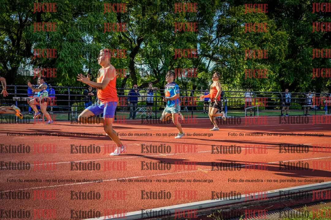 Fotos de los 100 m llanos de varones