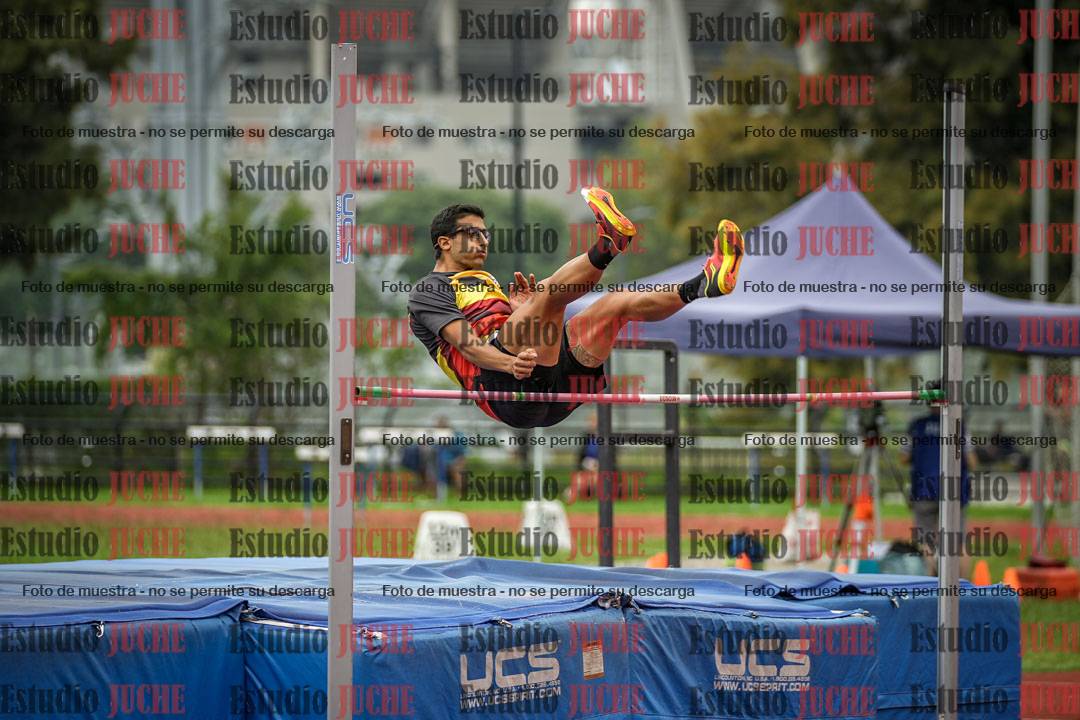 Fotos del salto en alto - grupo 2