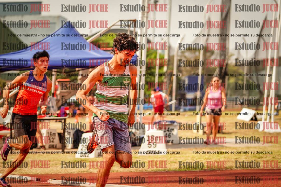 Fotos de los 400 m llanos de varones