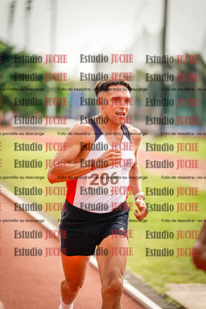 Fotos de los 3000 m llanos de varones