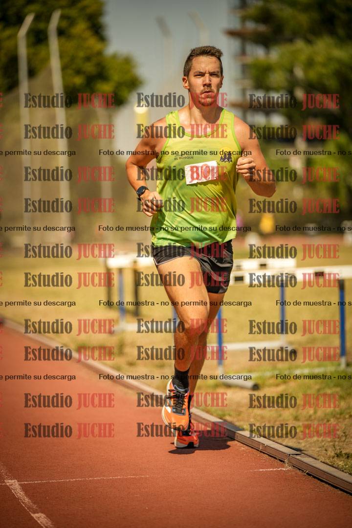 Fotos de los 3000 m llanos de varones