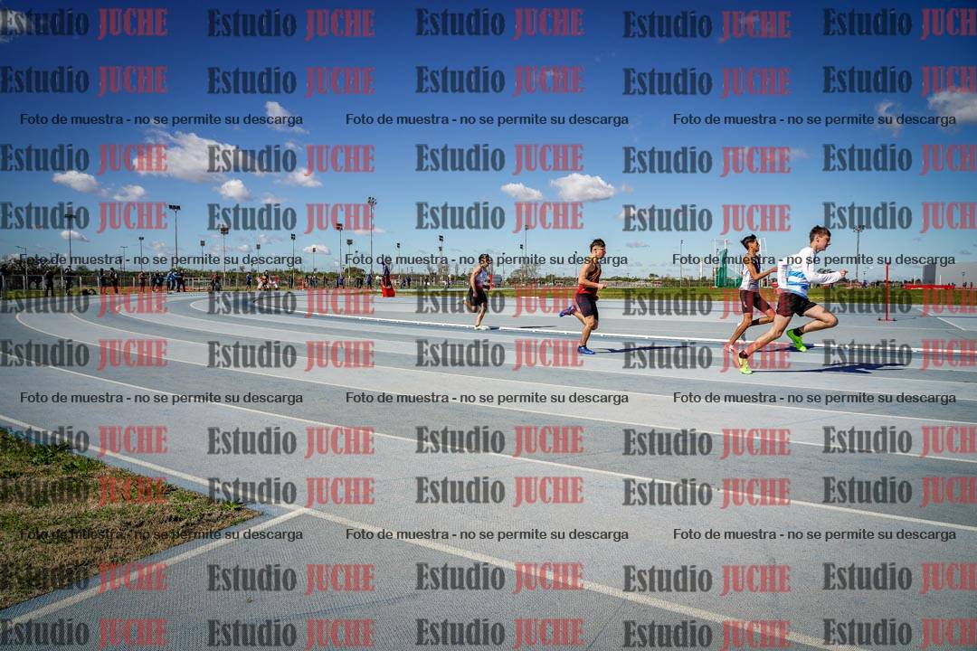 Fotos de los 200 m llanos de varones