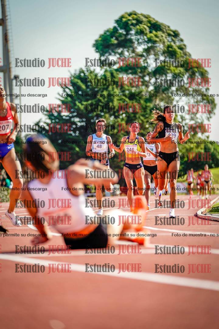 Fotos de los 1500 m llanos de mujeres