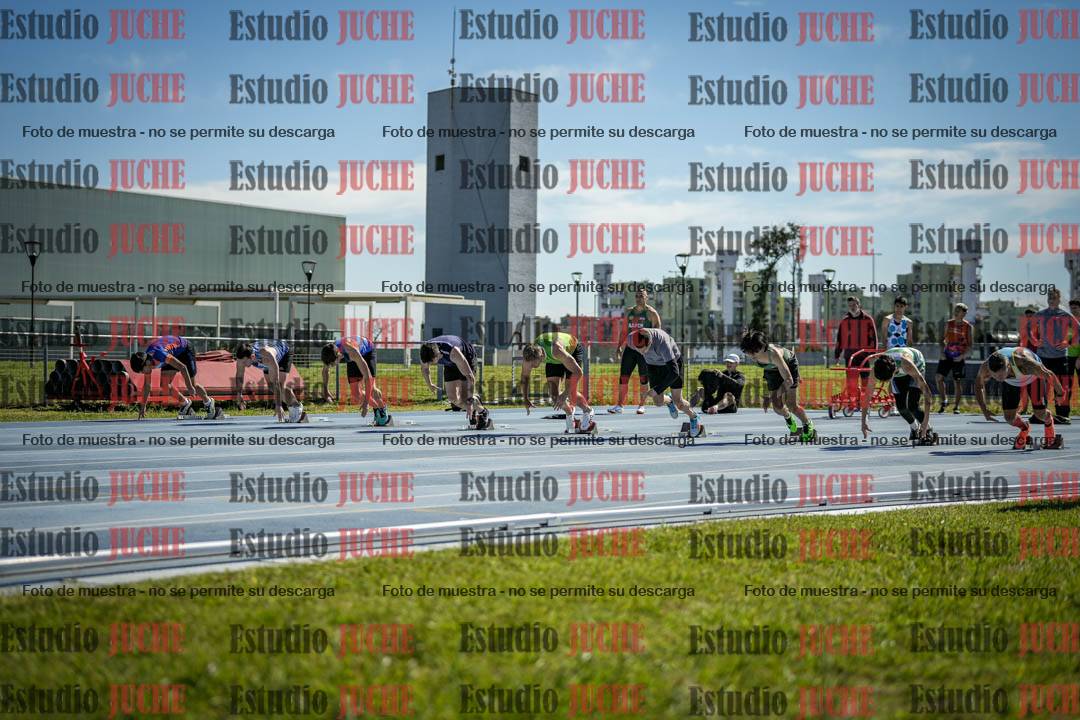 Fotos de los 100 m llanos de varones