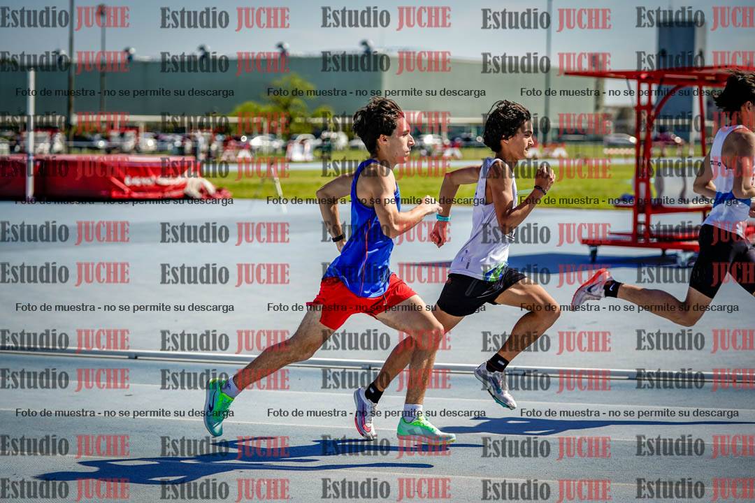 Fotos de los 800 m llanos de varones