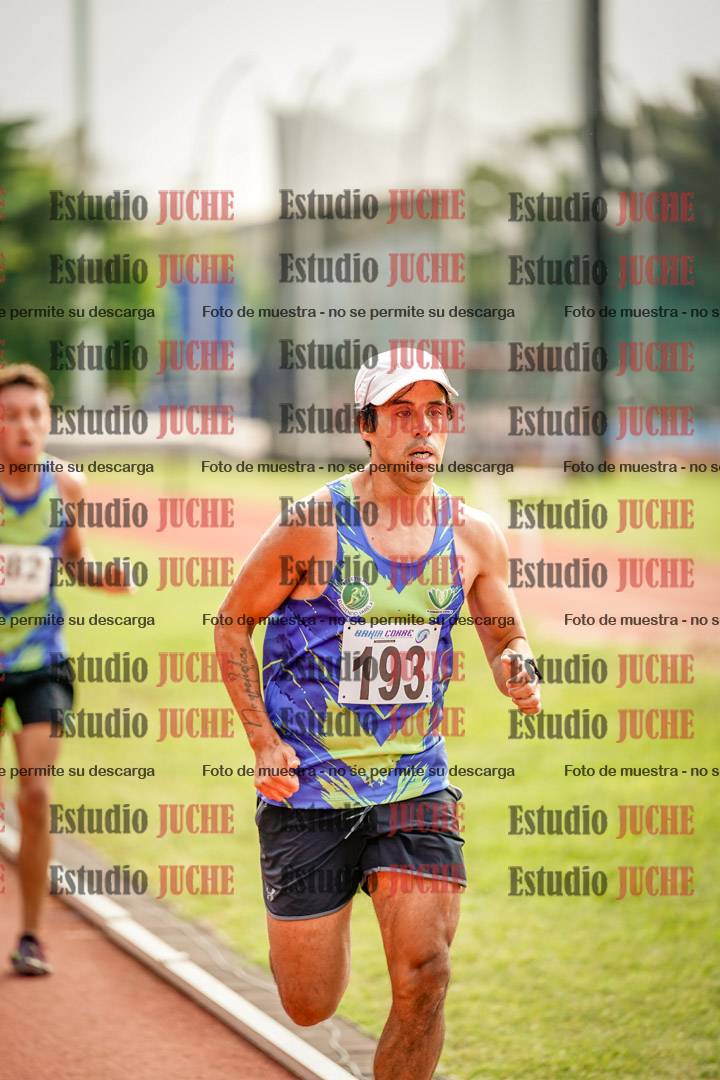 Fotos de los 3000 m llanos de varones