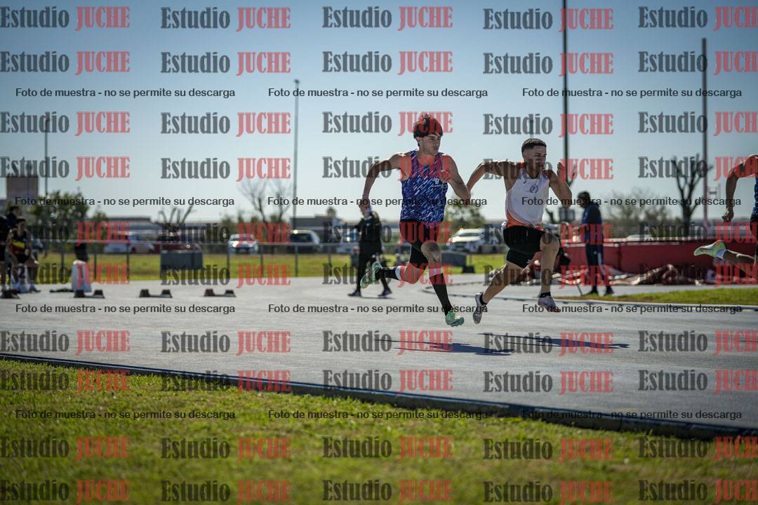 Fotos de los 100 m llanos de varones
