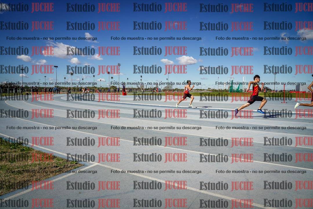 Fotos de los 200 m llanos de varones