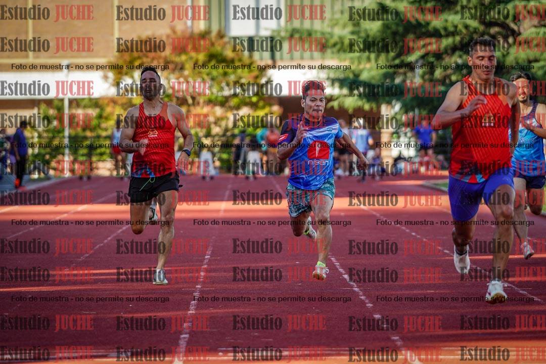 Fotos de los 100 m llanos de varones