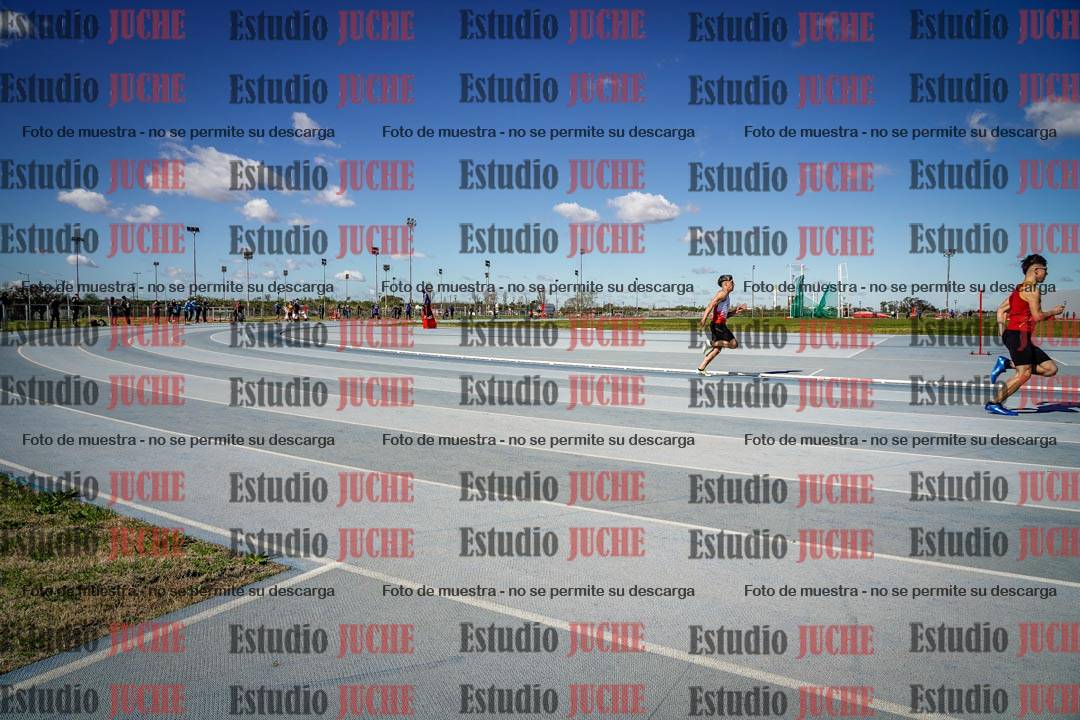 Fotos de los 200 m llanos de varones