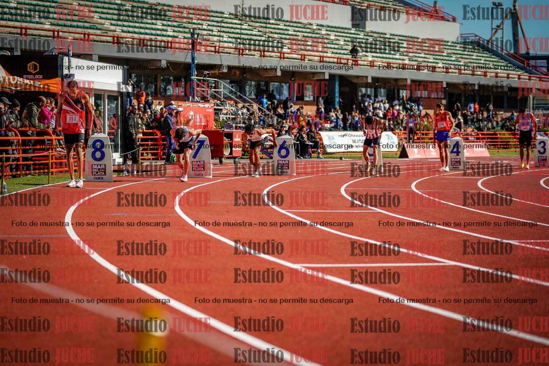 Fotos de los 800 m llanos de varones