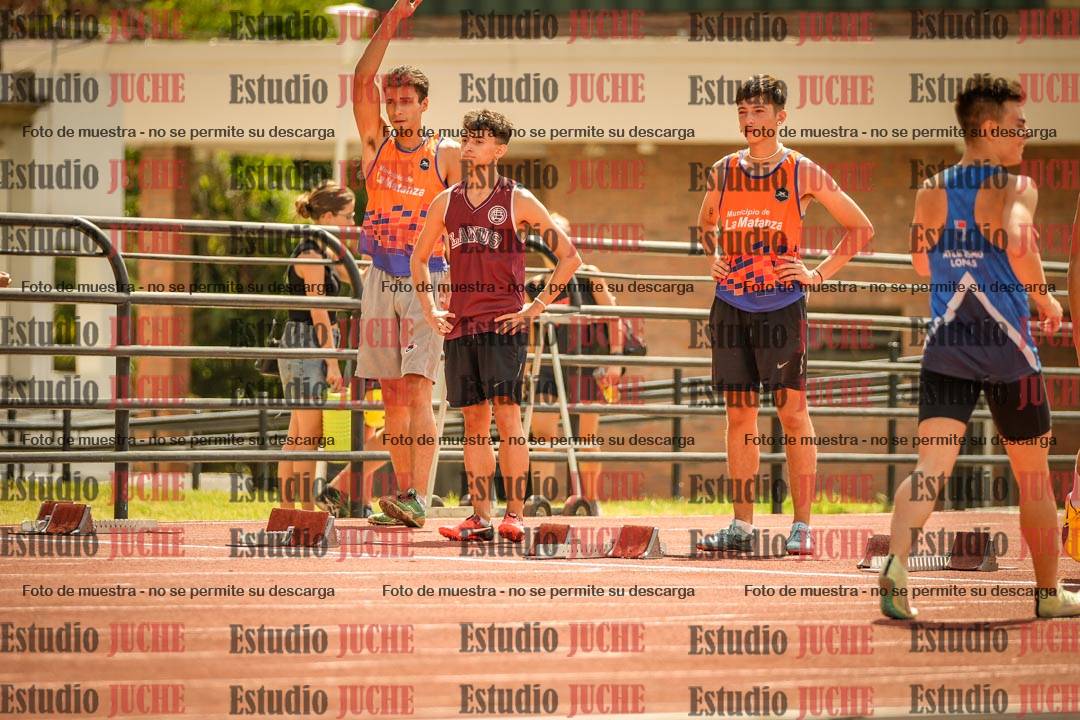Fotos de los 100 m llanos de varones