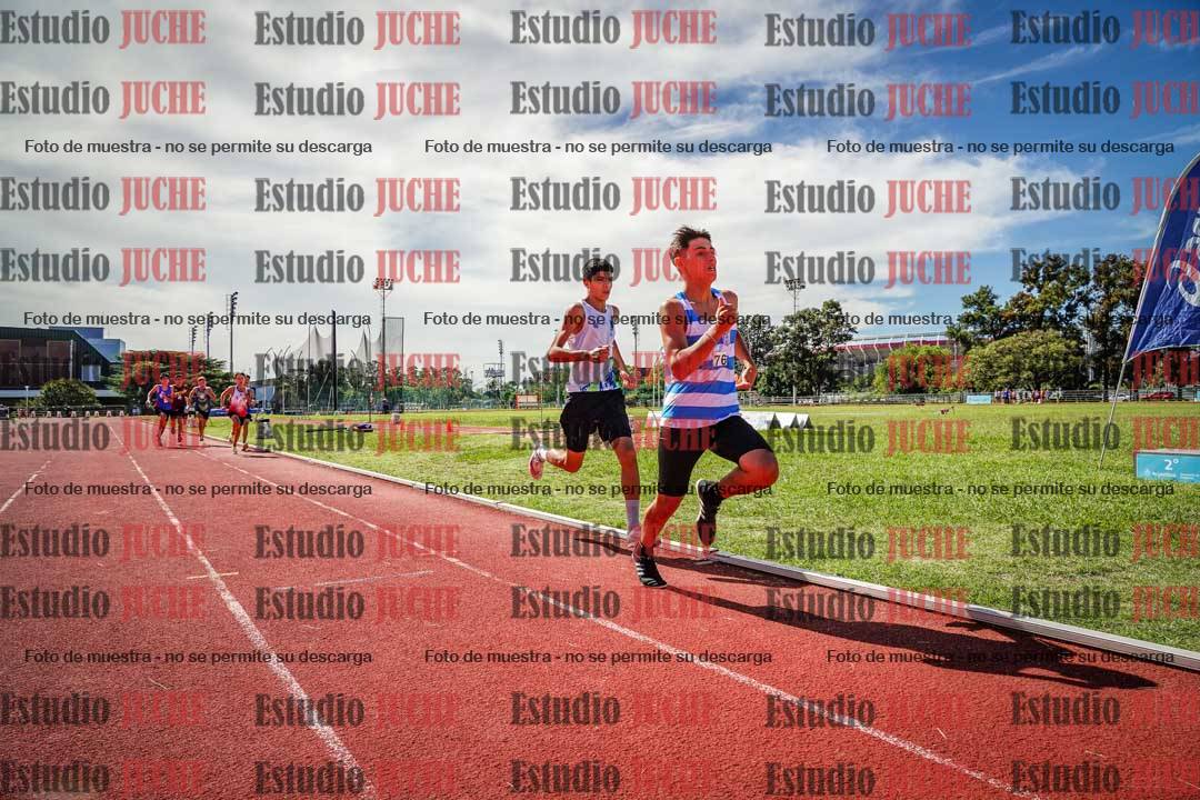 Fotos de los 600 m llanos de varones