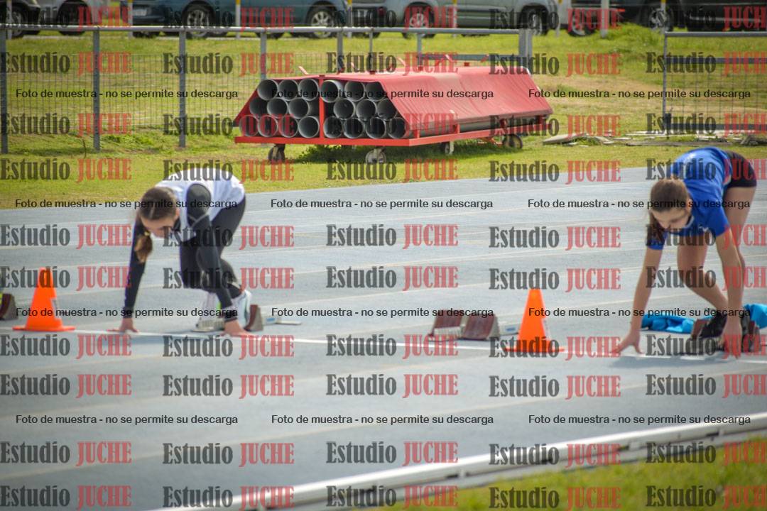Fotos de los 80 m llanos de mujeres
