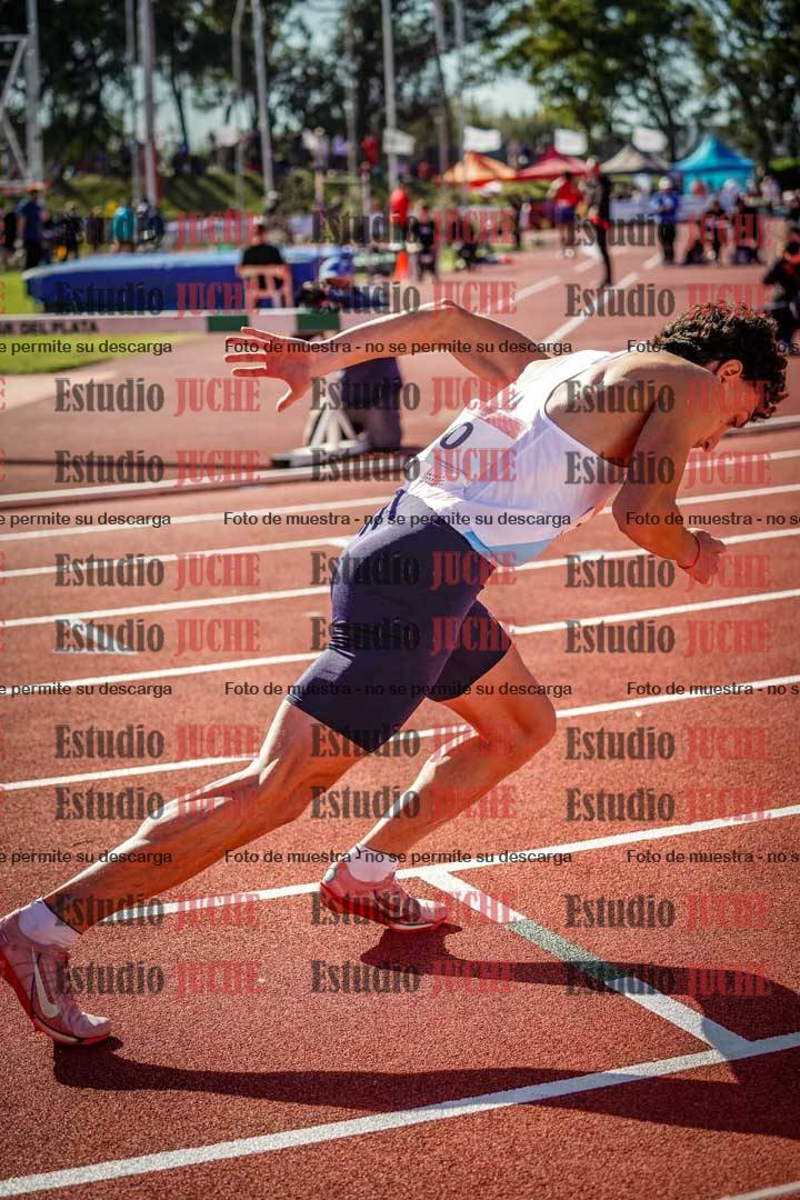 Fotos de los 800 m llanos de varones
