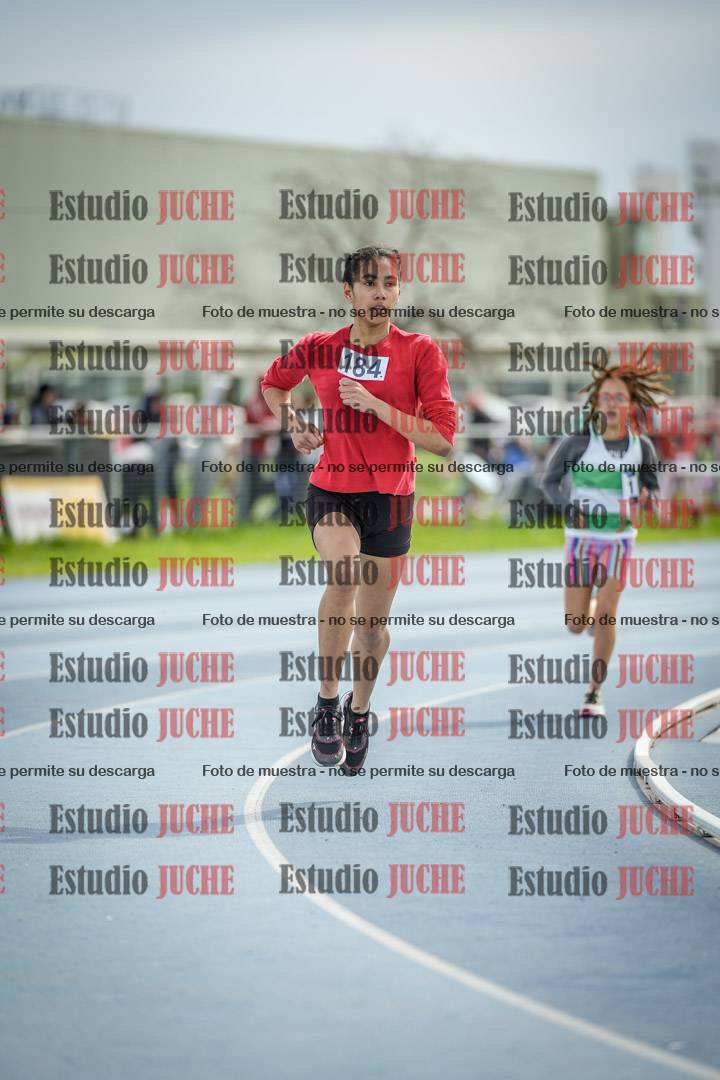 Fotos de los 800 m llanos de mujeres - U14