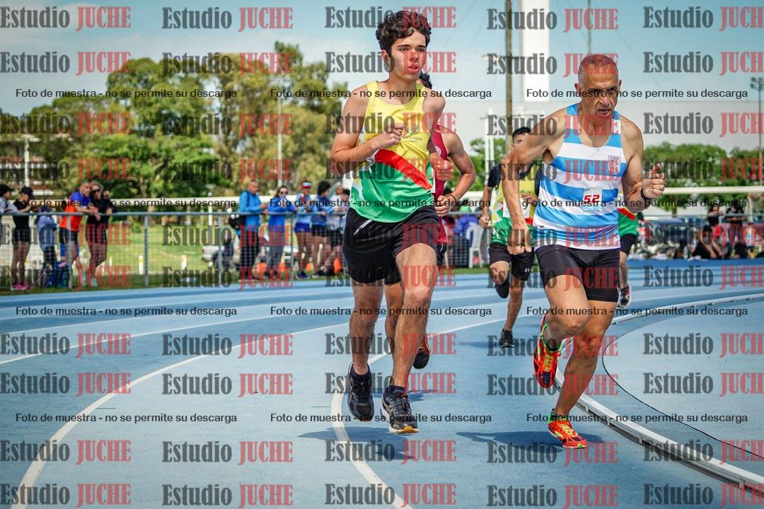 Fotos de los 1000 m llanos de varones