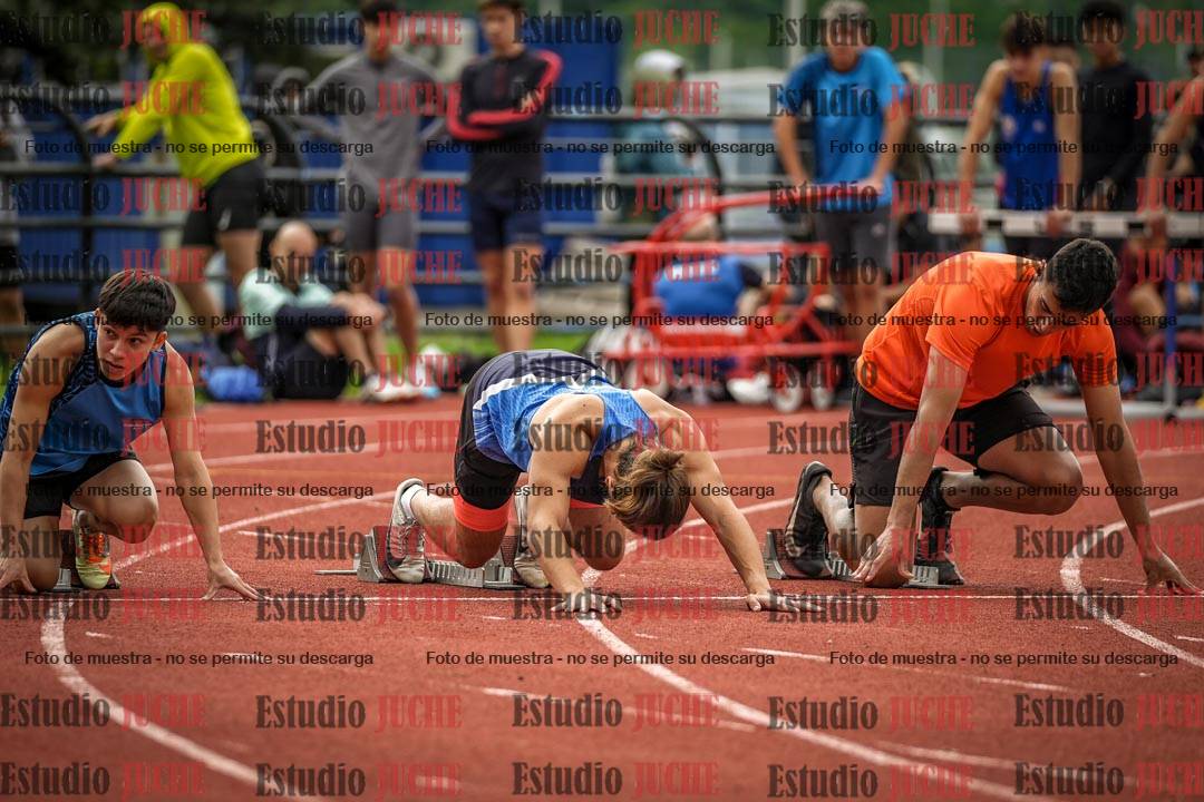 Fotos de los 100 m llanos de varones