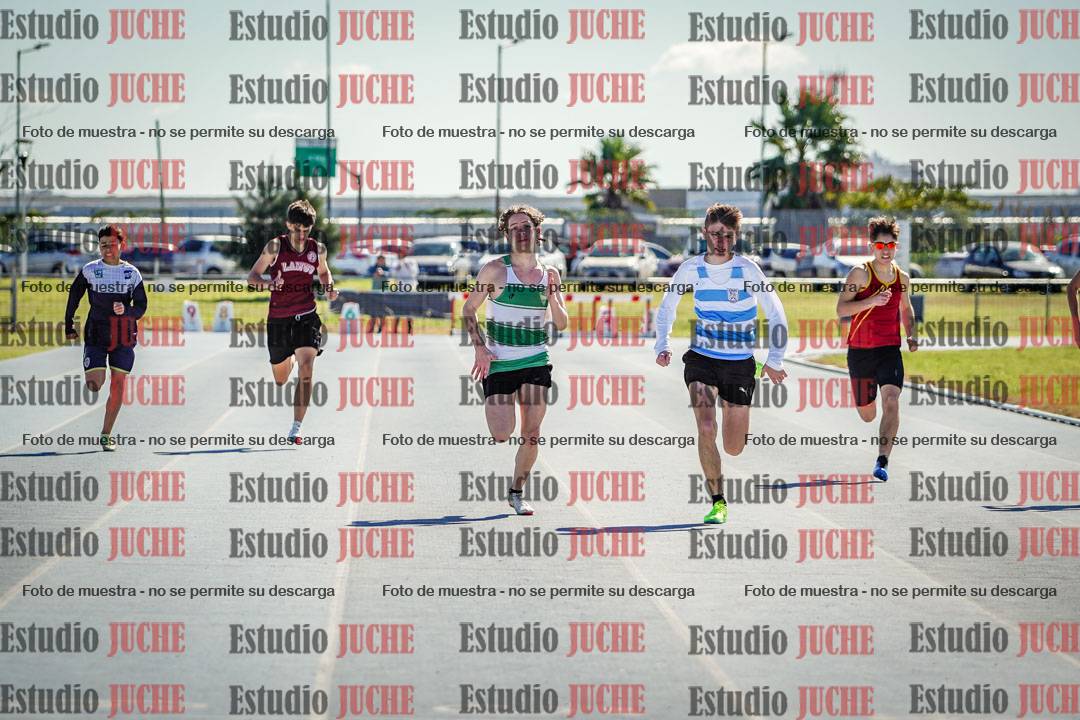 Fotos de los 200 m llanos de varones