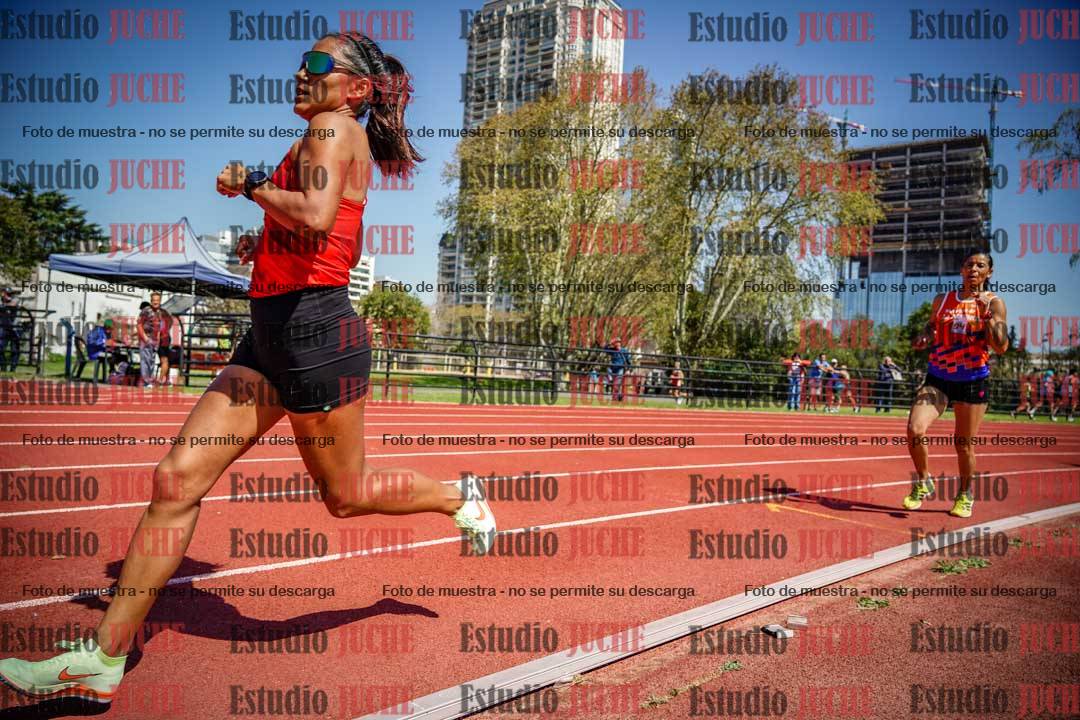 Fotos de los 1500 m llanos de mujeres