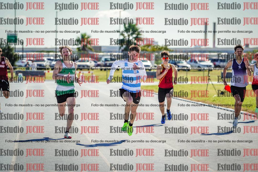Fotos de los 200 m llanos de varones