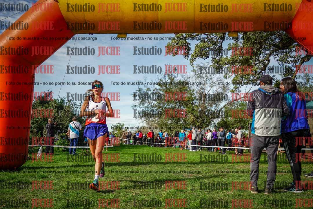 Fotos de la llegada del cross de 6000 m