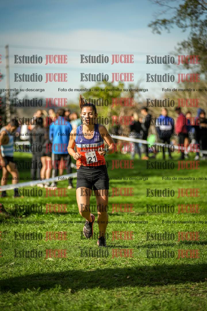 Fotos de la llegada del cross de 6000 m