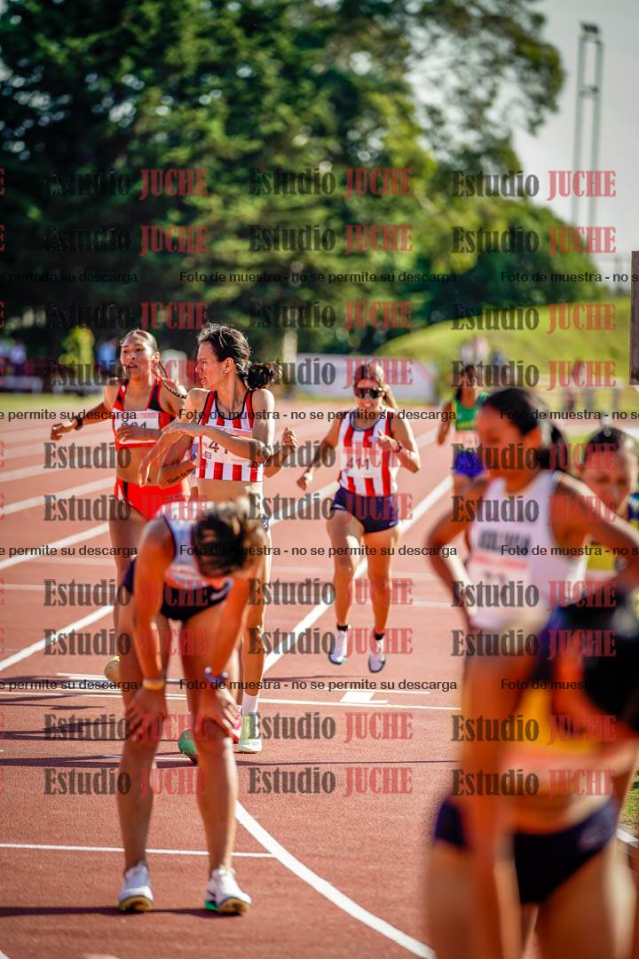 Fotos de los 1500 m llanos de mujeres