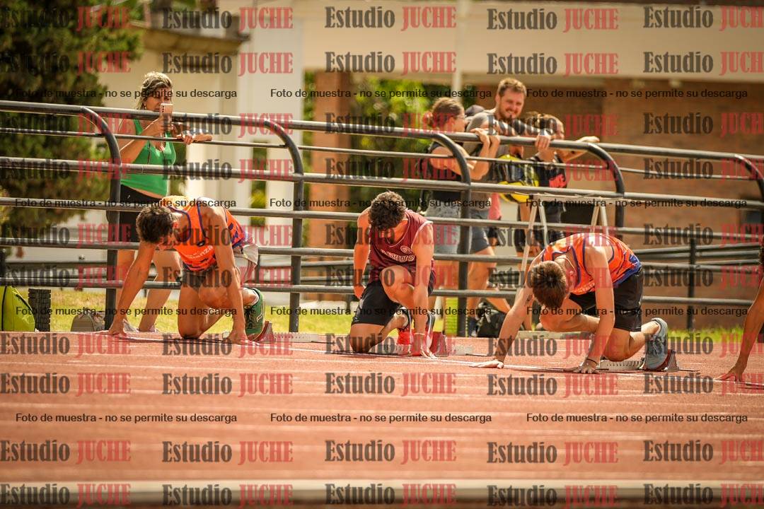 Fotos de los 100 m llanos de varones