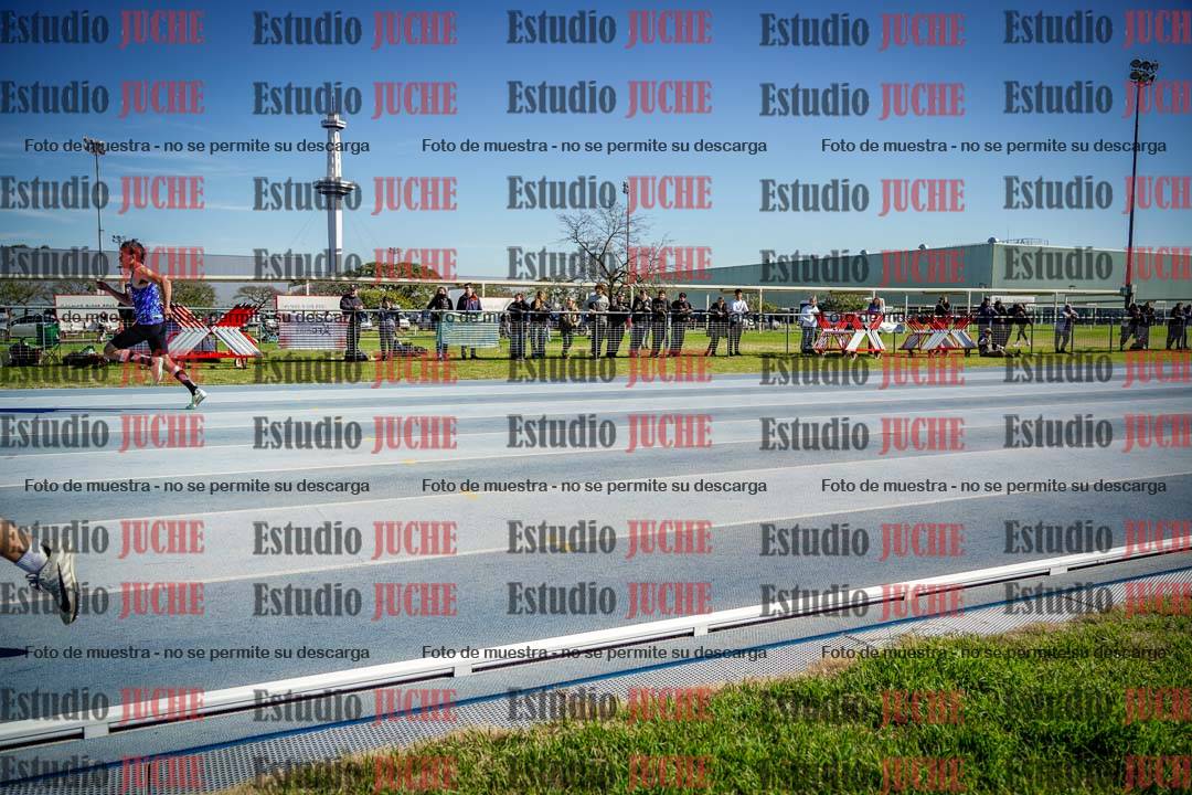Fotos de los 100 m llanos de varones